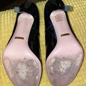 Gucci patent heels